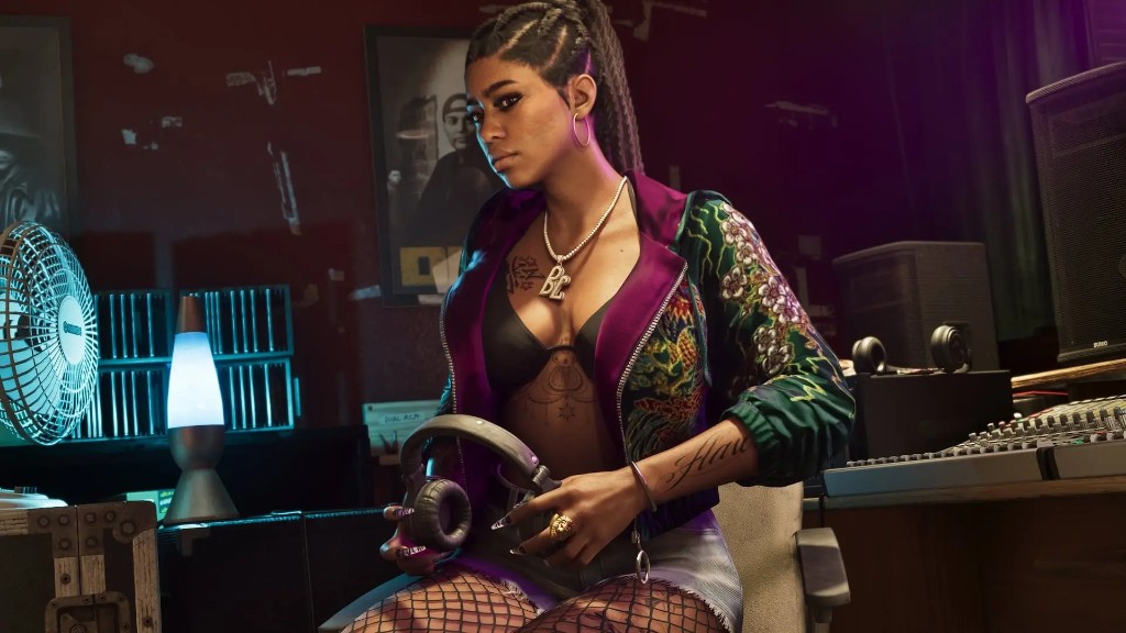 Bae-Luxe in the studio with headphones